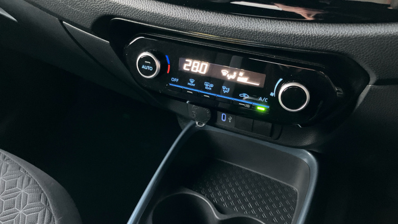 Toyota Aygo X 1.0 VVT-i Edge 5dr Petrol Hatchback